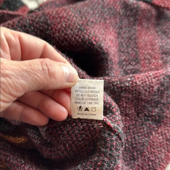 debut Maroon Aztec Open-Front Cardigan with Black and Light Blue Accents - Picture 8 of 8